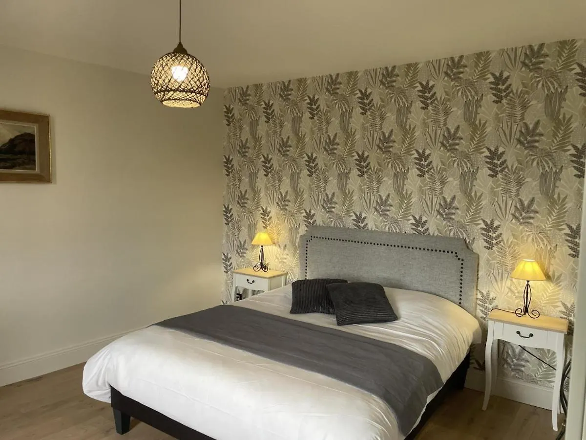 Demeure De Caractere Avec Piscine Et Parking, Animaux Admis, Wifi - Fr-1-489-457 Villa Vernusse France