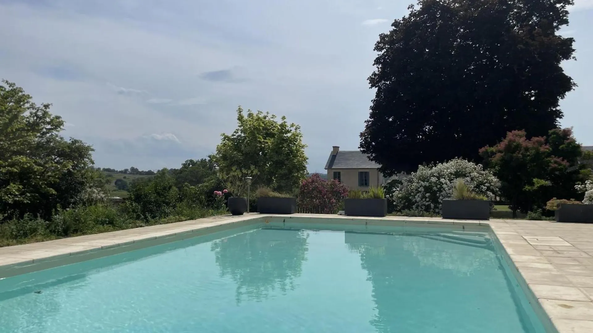 Holiday home Demeure De Caractere Avec Piscine Et Parking, Animaux Admis, Wifi - Fr-1-489-457 Villa Vernusse
